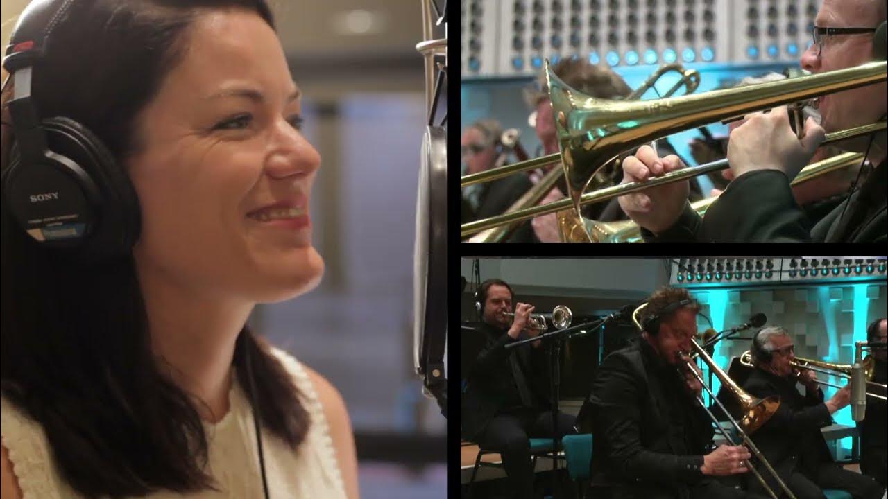 Emilie-Claire Barlow - Because (The Beatles) with Metropole Orkest Emilie-Claire Barlow - Because (The Beatles) with Metropole Orkest