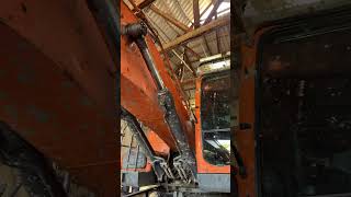 Doosan 210 #excavator #токарныйстанок #boring #machine