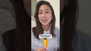 Can You Layer SPF Makeup Over Sunscreen? A Chemist Explains
Can you wear SPF foundation or tinted sunscreen over your regular sunscreen—or does layering reduce your protection?
One small but fascinating study looked at exactly that.
Researchers tested different SPF layering combinations using sunscreen, cushions, foundation, and powder. Even when participants applied less than the recommended amount of each product, the layered combinations still showed an additive effect for UVB protection.
What does that mean?
It suggests that layering SPF makeup over sunscreen doesnt appear to disrupt your protection and may even boost it—as long as youre still using sunscreen as your primary source of SPF.
Our biggest takeaway:
Your sunscreen should always do the heavy lifting. SPF makeup is a nice bonus, but it shouldnt replace a proper sunscreen application. Can You Layer SPF Makeup Over Sunscreen? A Chemist Explains