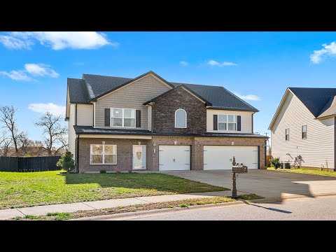 1044 Thrasher Drive, Clarksville, TN home video tour