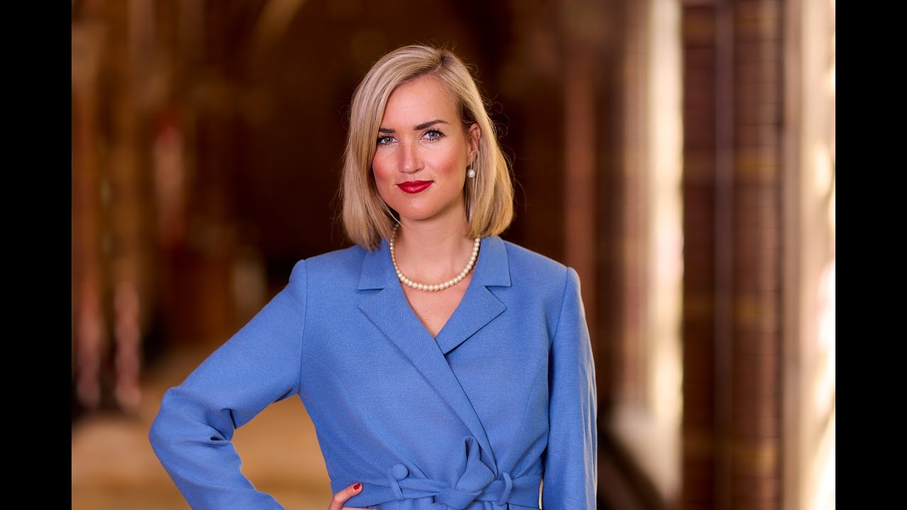 Alissa Kleinnijenhuis - Climate Finance to Decarbonize the Global Power Sector