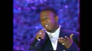 Boyz II Men - End of the road LIVE