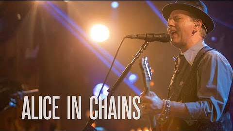 Alice in Chains The Second Chapter on Guitar Center Sessions on DIRECTV