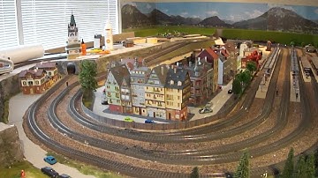 Märklin layout managed by Intellibox2 and lissy