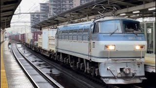【ジョイント音最高！コンテナ満載！】JR貨物EF66形100番台117号機＋コキ23B（両）が古河駅2番線をかなり高速通過するシーン（4093レ・吹A19・コンテナ輸送）2022.12.22
