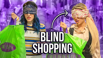 Blindfolded Shopping Challenge! Niki and Gabi
