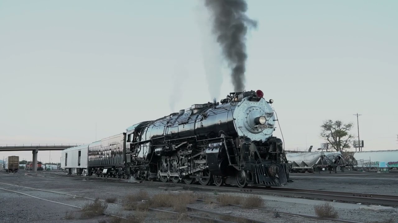 Santa Fe 4-8-4 2926 - YouTube
