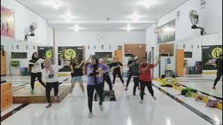 MARI SANTAI SANTAI - @DjQhelfin II SENAM KREASI II CHOREO ZIN WINDY