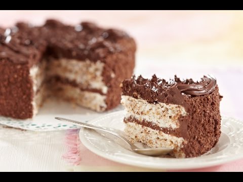 How To Make a Delicious Chocolate Cake