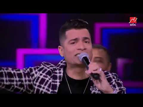 حسن شاكوش يغني لأول مرة مهرجان  بنت الجيران  لايف