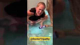 Omg Mom Give Water Birth