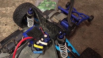 RC Workshop: How To Replace Rear Shock Tower On Traxxas Rustler/Bandit