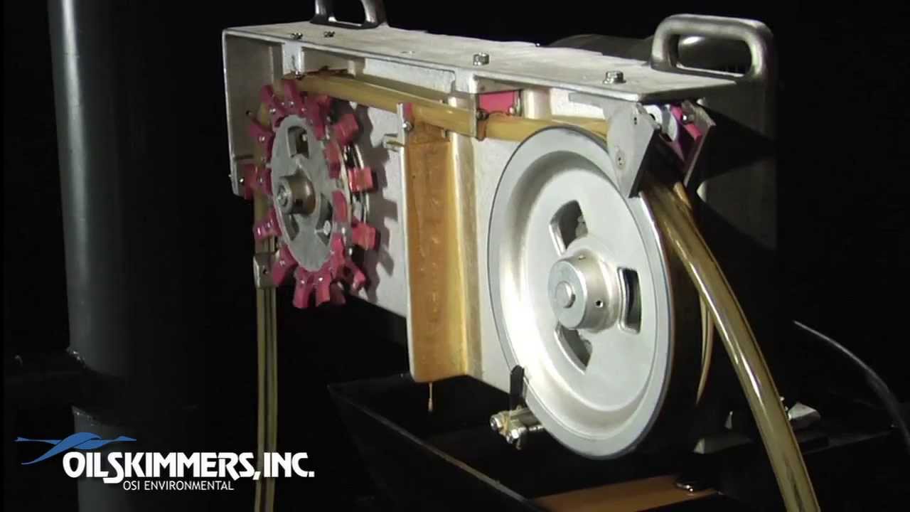 How Does Our TubeType Oil Skimmer Work? YouTube
