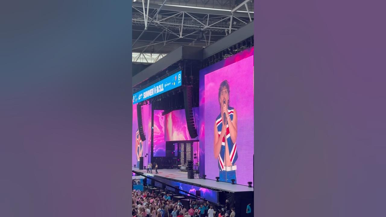 Benson Boone - Beautiful Things (Live at Capital Summertime Ball 2025, London, Wembley Stadium) Benson Boone - Beautiful Things (Live at Capital Summertime Ball 2025, London, Wembley Stadium)
