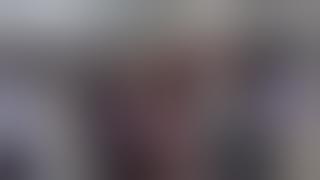 Chinese ladies fight in Tiananmen Square.MP4