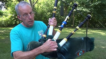 "Phase locking" in Highland bagpipe drones