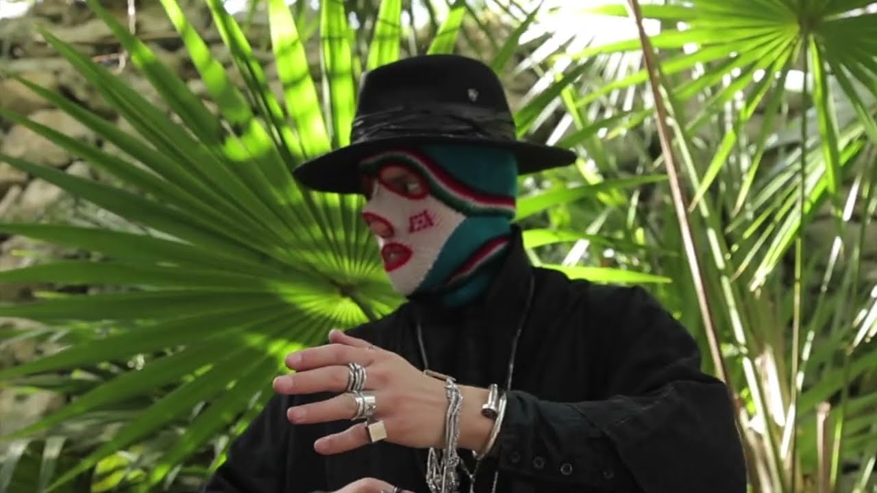 Watch Aiwaska feat. JAW - Madman on YouTube Watch Aiwaska feat. JAW - Madman on YouTube