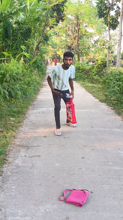 Ada paavi 😱 real and twist 🤣#funny#comedy#trendingvideo#shorts#heseuriyedau#youtubeshorts