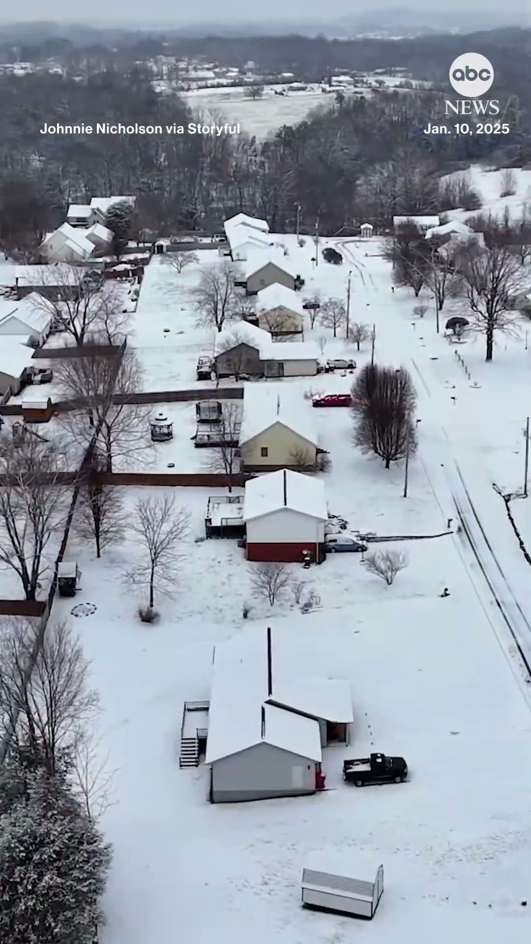Bird's-eye view of Kentucky snow