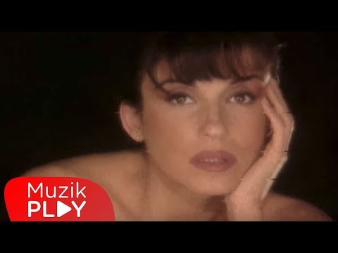 Ayşegül Aldinç - Günahkar Yaz (Official Video)