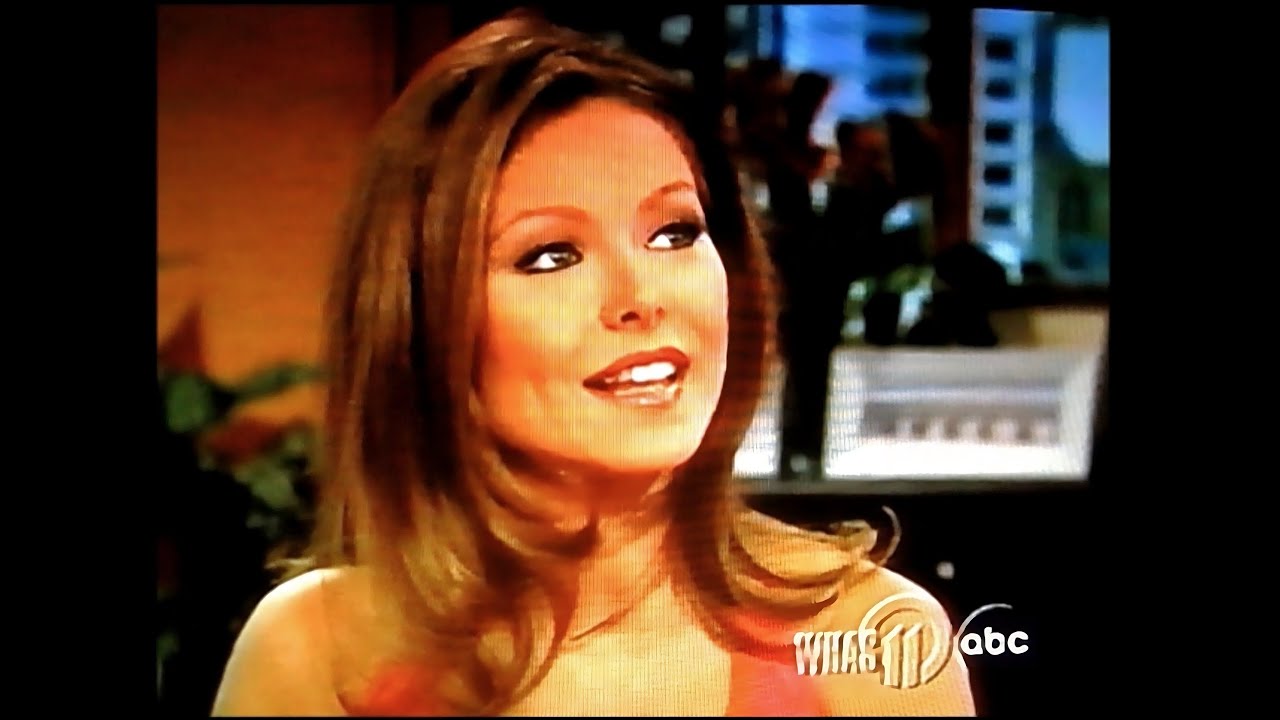 Opening minutes of KELLY RIPA'S FIRST DAY on LIVE With REGIS & KELLY, ABC/WHAS, Feb. 12, 2001 w/Ads
