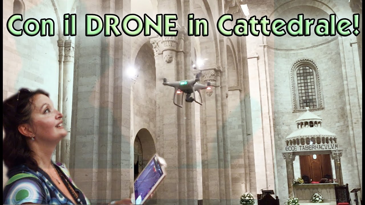 Dji Phantom 4: voliamo DENTRO la Cattedrale di Ruvo in Puglia!