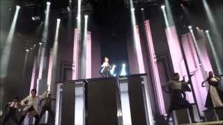 Madonna - MDNA Tour - Vogue (Best Quality HD720p)