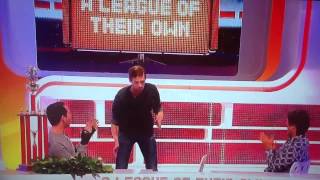 The Crouch robot dance returns