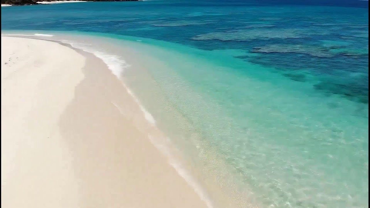 Fresh Tropical Beach Chill EDM Radio – Deep House Mix for Relax and Focus 🏝️💫