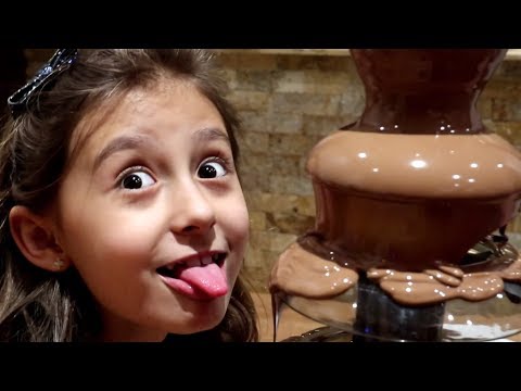 نافورة شوكولاته في بيتنا