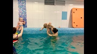 Ныряем с бортика в бассейн -Обучение плаванию в бассейне в Минске для детей (Курсы,Секция,занятия) Ныряем с бортика в бассейн -Обучение плаванию в бассейне в Минске для детей (Курсы,Секция,занятия)