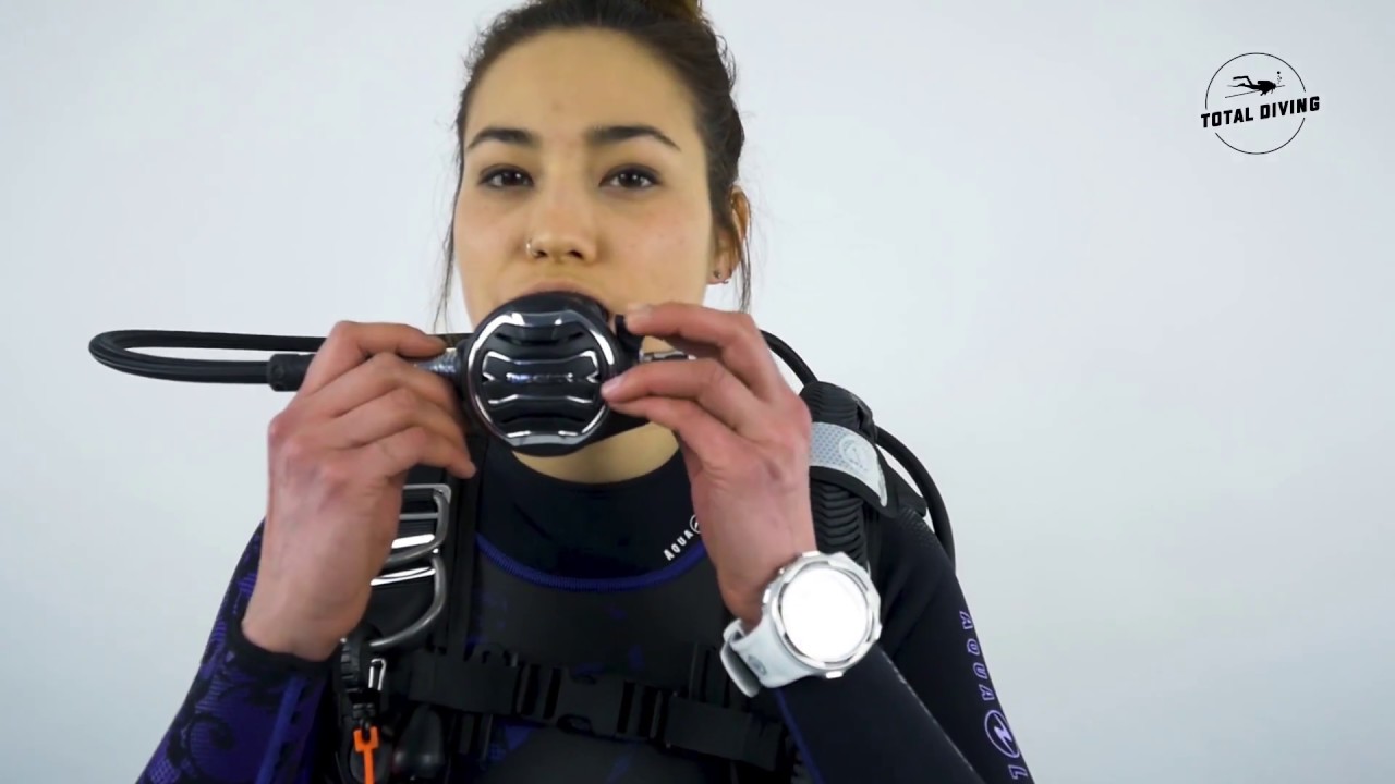 Apeks XTX200 regulator - Total Diving - Montreal Scuba
