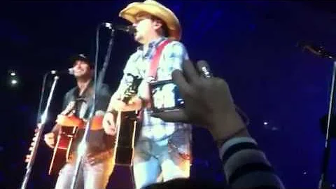 Luke Bryan & Jason Aldean cover Shenandoah
