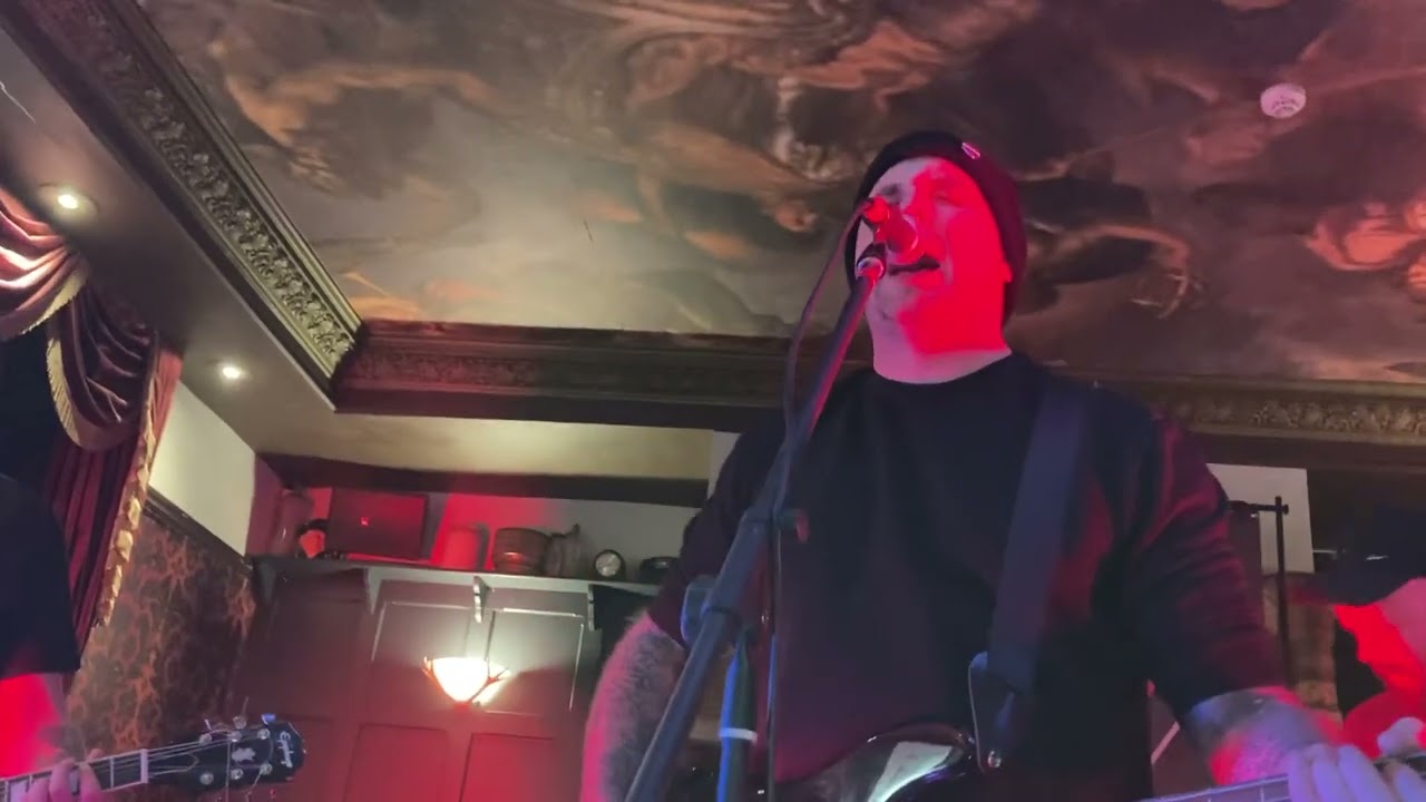 Tearjerker - Love Being Alone @ The Ivy House, Sunderland (supporting Slalom D) 21/10/2023