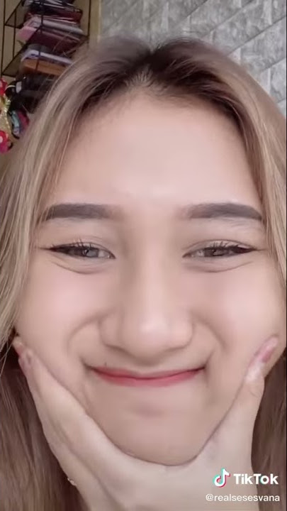 Video TikTok Seses Vana/Seses rapunzel CHUBBY CHECK