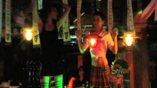 atomic toaster live oliver pub