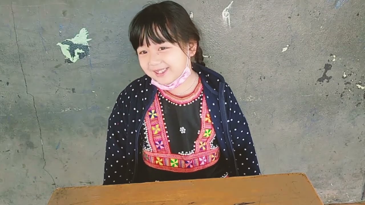 ศิลป์สร้างสรรค์  การเปรียบเทียบประสิทธิภาพสเปรย์กันยุงจากสมุนไพรหลังบ้าน(ตะใคร้ มะกรูด มะนาว)