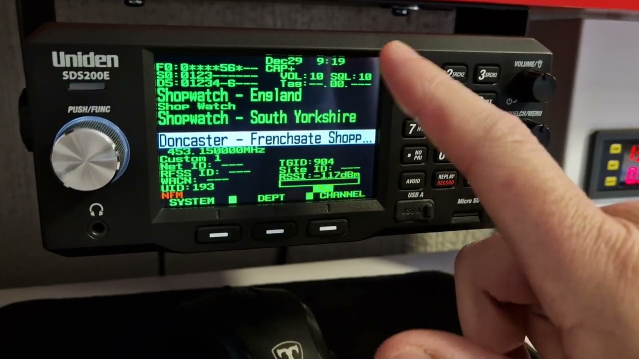 Uniden SDS200E 