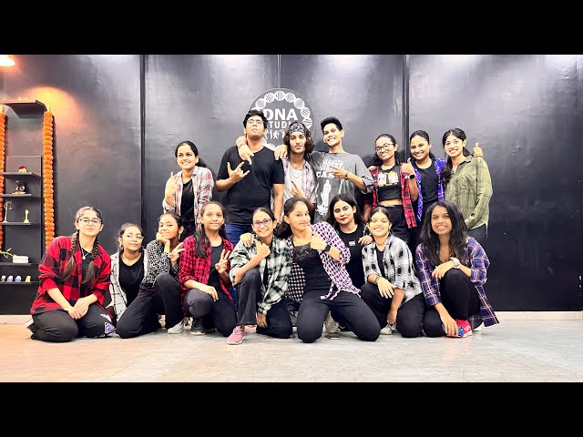 Aaila re aaila | Full dance video | official video | DNA Studio class=