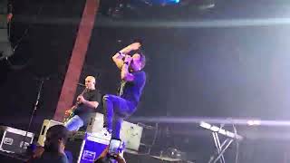 Simple Plan - Wake Me Up (When This Nightmares Over) 5/2/2022 live in Philadelphia, PA