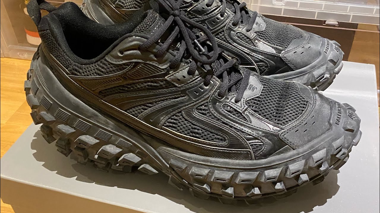 EARLY Balenciaga Defenders in hand + on feet