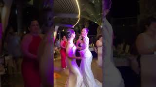 Survi̇vor Kardeni̇zi̇n Düğününden Kareler