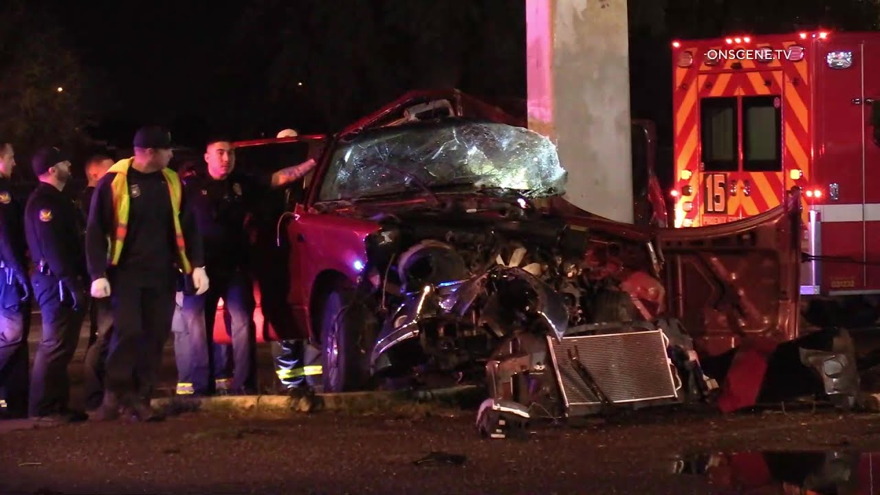 F-150 Driver Killed After Slamming Into Pole | Phoenix - YouTube