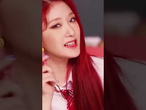 Bağımlılık Yaptı🌈🔥✨❄🌵(Fromis_9 fun)~Kurucu