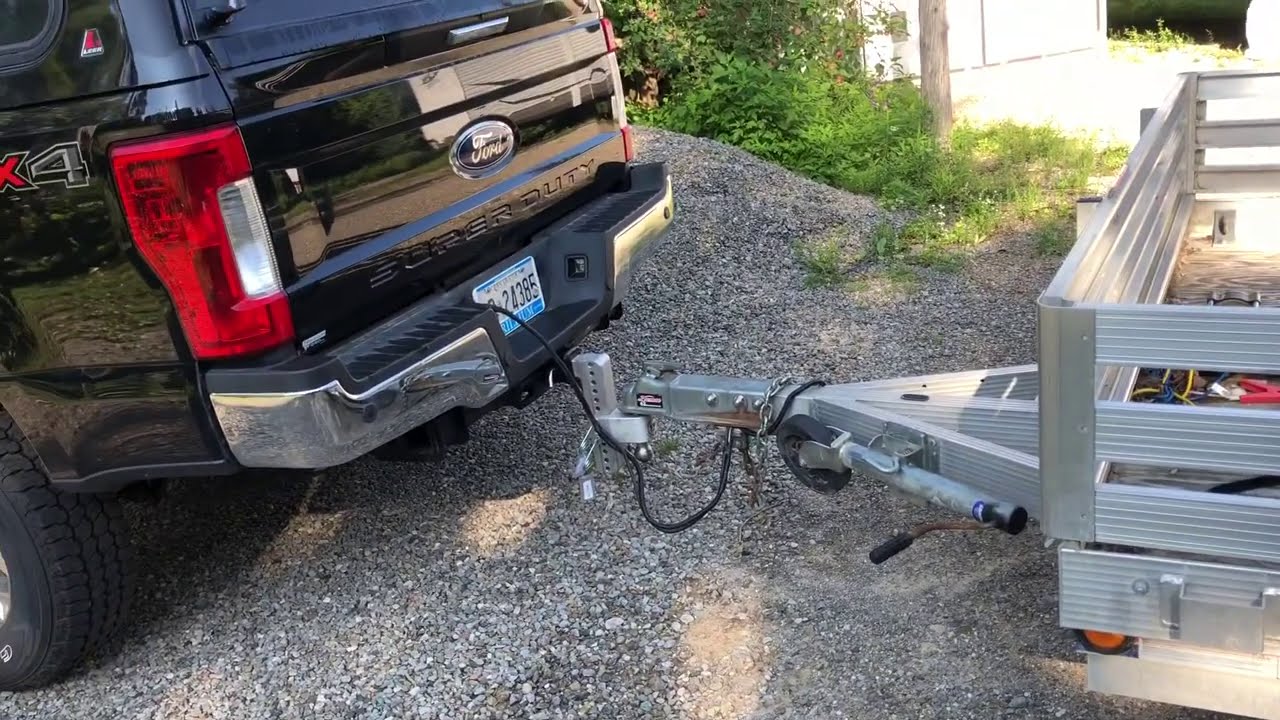 Bad day on the road towing the trailer. 😩 YouTube