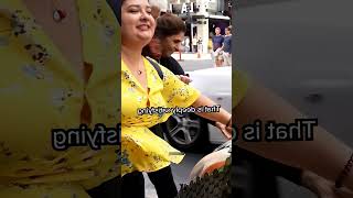 తన కారుకి 9000 పాప్ సాకెట్స్ ఎందుకు అంటించిందో తెలిస్తే షాక్ అవుతారు! 😱🚗 #shorts