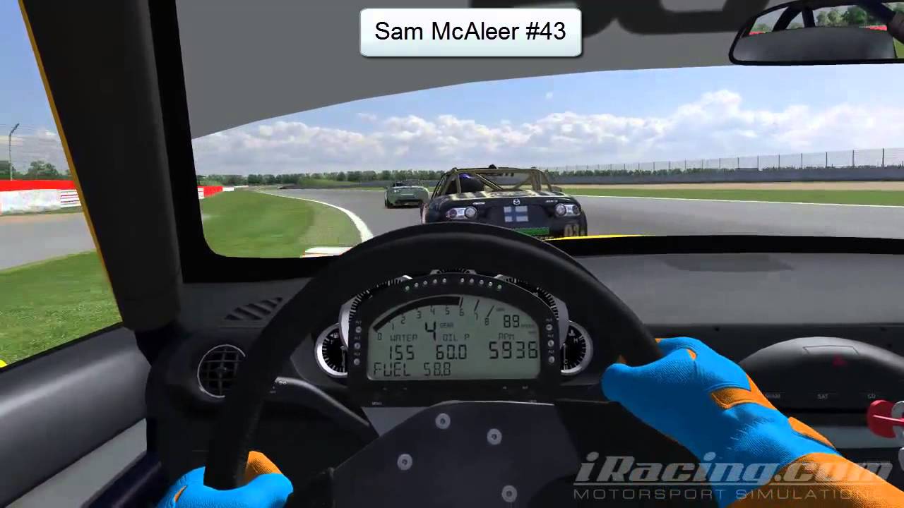 Blondie's World Tour S6 Exhibition Race - Silverstone Historic GP Course