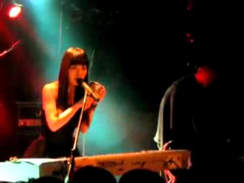 네스티요나(nastyona) - Present + 바늘