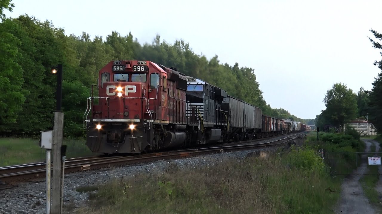 NORFOLK! CP 5961 at Craighurst (11JUL2015)