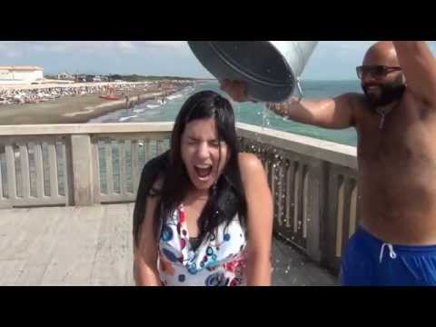 Ice bucket challenge Helene 2014